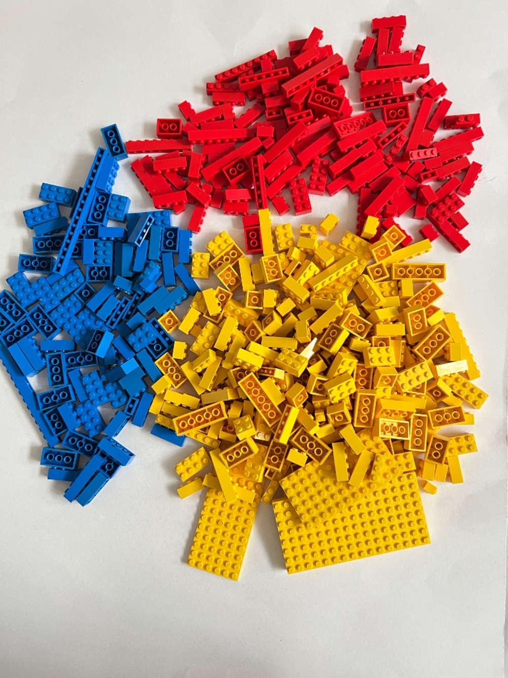 478 Vintage Yellow Red and Blue Lego Bricks Assorted Sizes